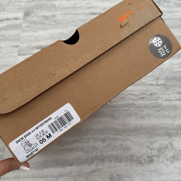 MERRELL Snow Bank 4.0 Boots - Picture 9 of 9